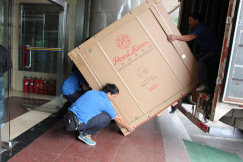 天门钢琴贵重工艺品无忧运